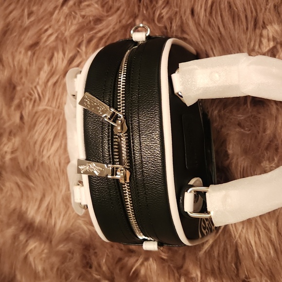 Von Dutch Black and White Women's Handbag - Picture 4 of 5